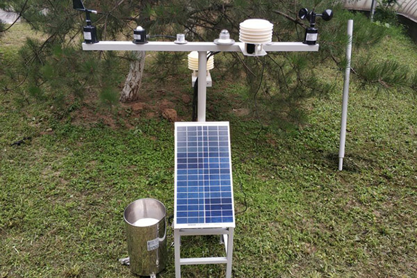 氣象觀測(cè)設(shè)備圖片2 氣象觀測(cè)設(shè)備圖片2