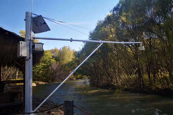 氣象站設(shè)備圖片2 氣象站設(shè)備圖片2