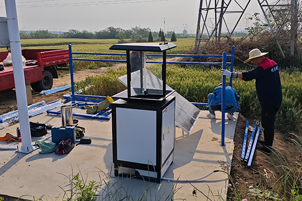 高標(biāo)準(zhǔn)農(nóng)田蟲情測報燈圖片2 高標(biāo)準(zhǔn)農(nóng)田蟲情測報燈圖片2