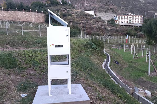 美國白蛾性誘監(jiān)測設(shè)備圖片2 美國白蛾性誘監(jiān)測設(shè)備圖片2